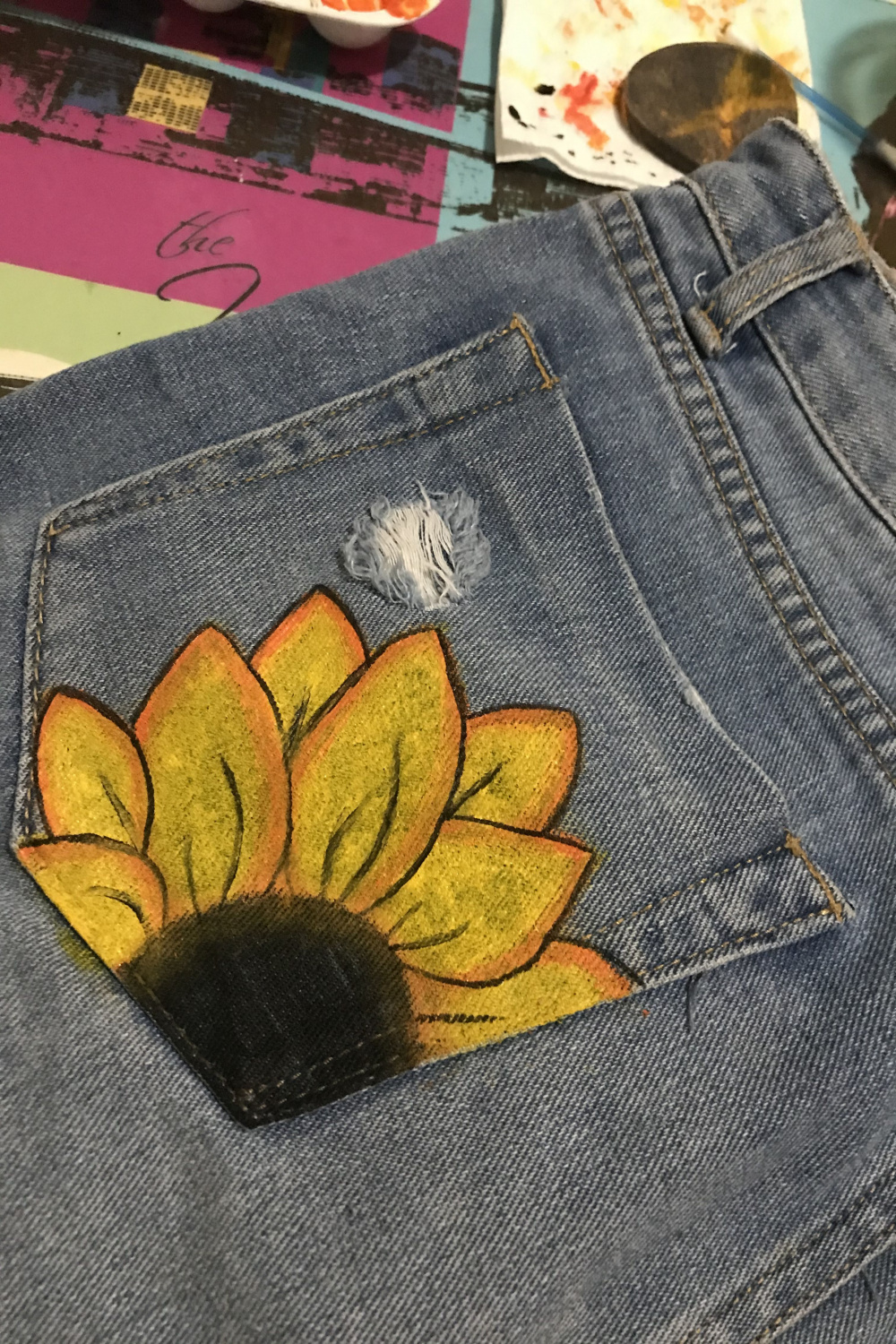 Sunflower on jeans  Painted clothes diy, Painted clothes, Custom