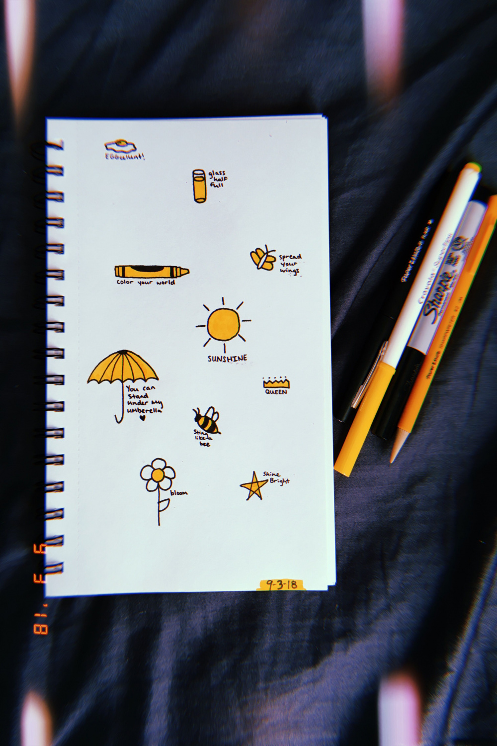 yellow aesthetic, doodles, quick and easy drawings, beginners